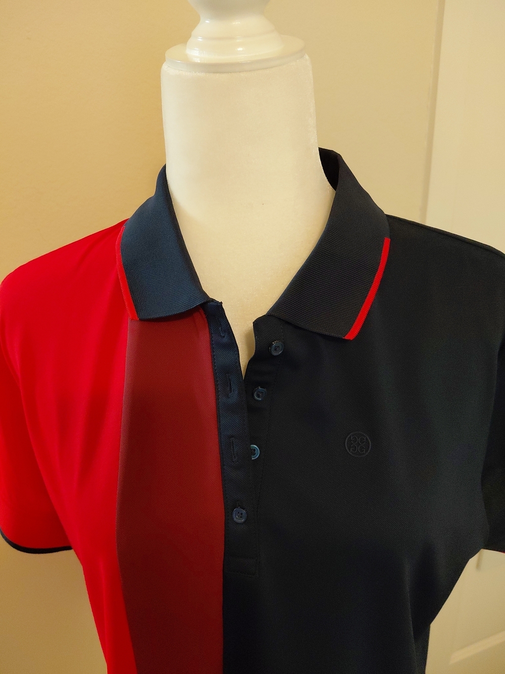 G/Fore Womens Color Block Polo XL Red Blue Short Sleeves EUC - Picture 4 of 8